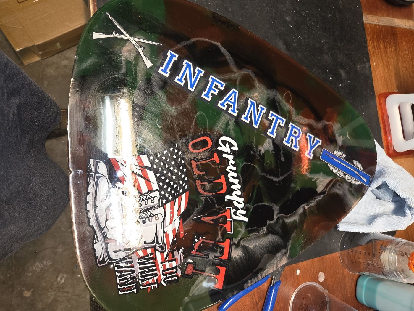 Army tribute wall art — camo pour with infantry artwork