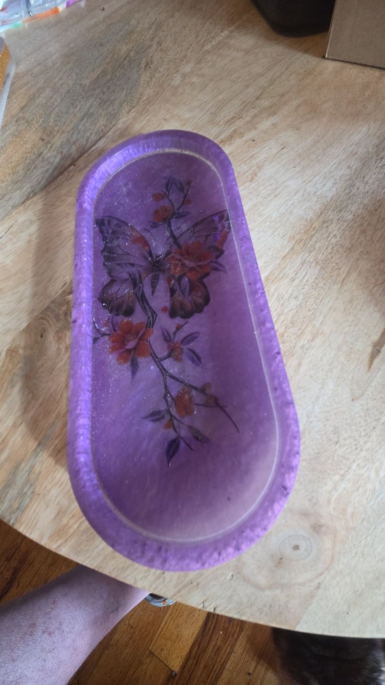 Purple trinket tray with butterfly and red blossoms